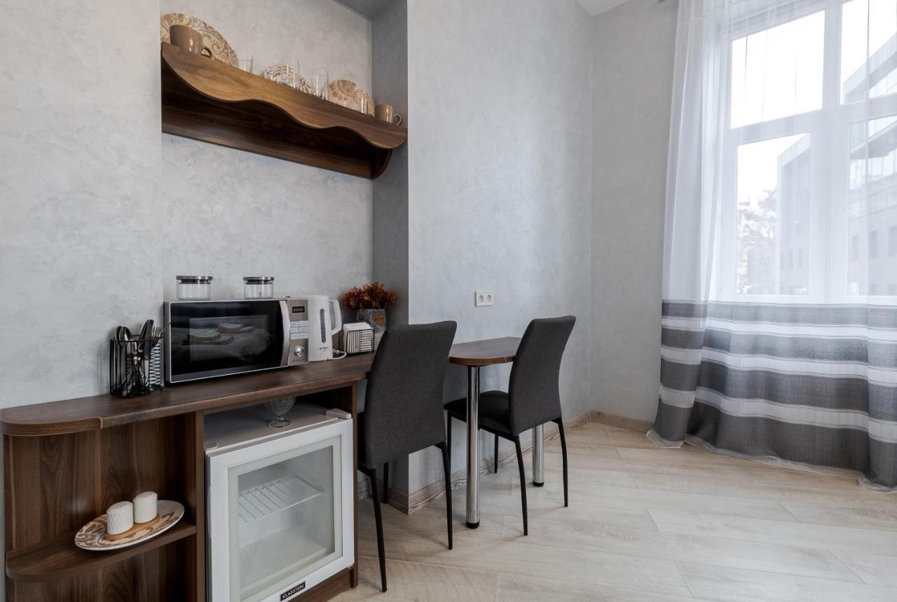 Golden Violin ! Apartments Lviv S Екстериор снимка